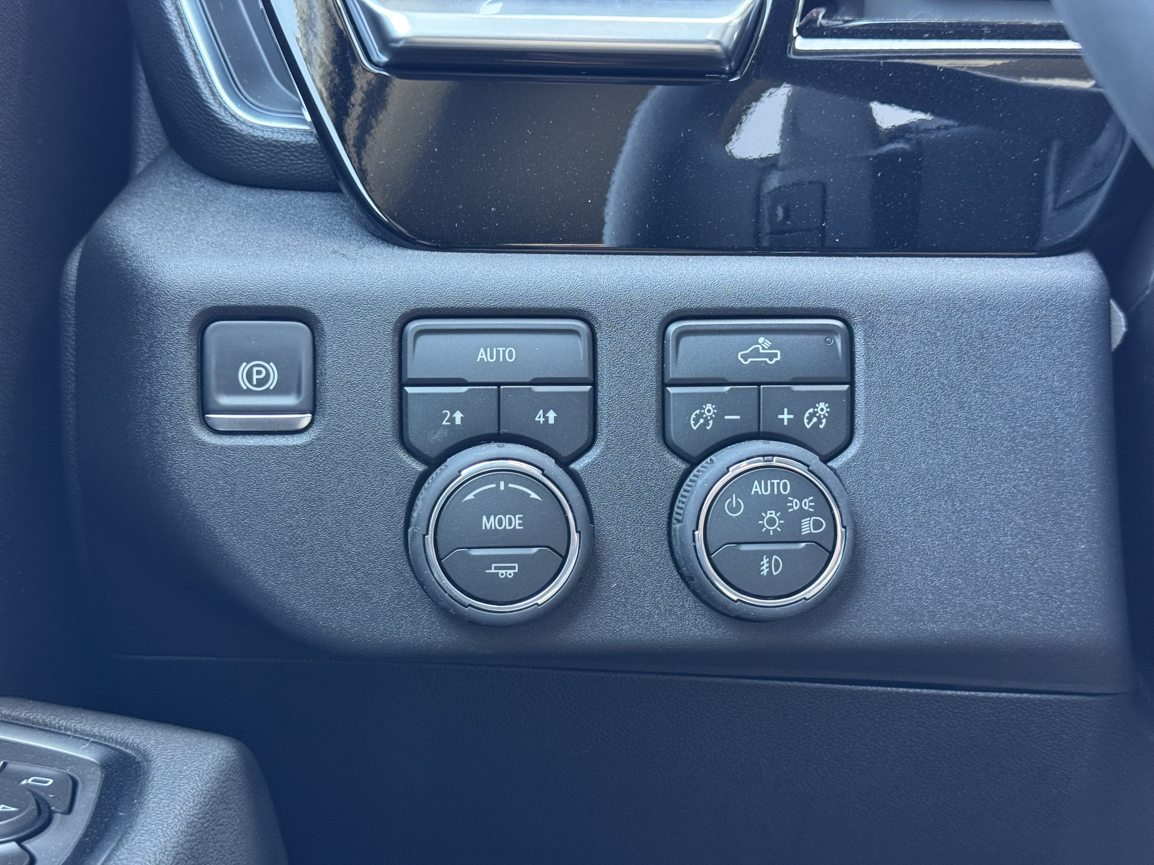 New 2026 Chevrolet Silverado 1500 RST AWD/4WD image 28