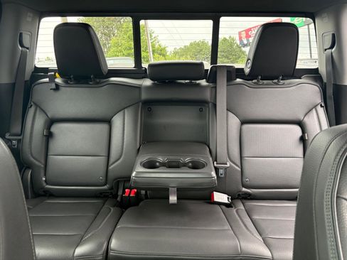 Used 2022 GMC Sierra 1500 Denali w/ Denali Reserve Package AWD/4WD image 22