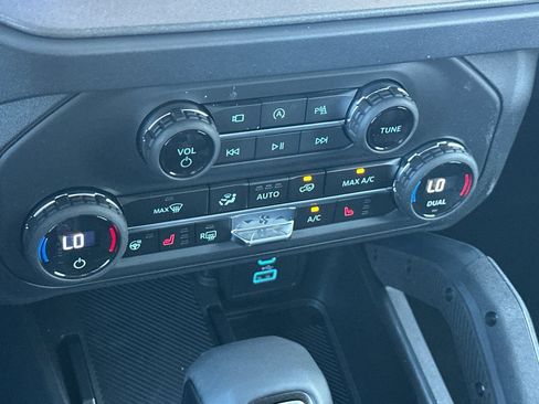 New 2025 Ford Bronco Raptor image 21