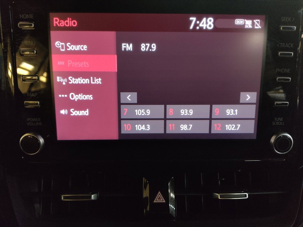 Used 2019 Toyota Corolla SE FWD image 25