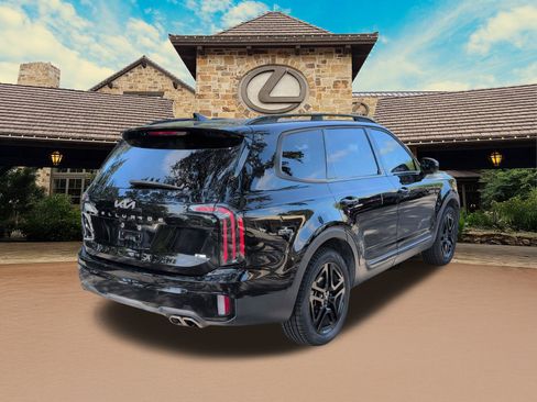 Used 2024 Kia Telluride SX Prestige X-Line AWD/4WD image 2
