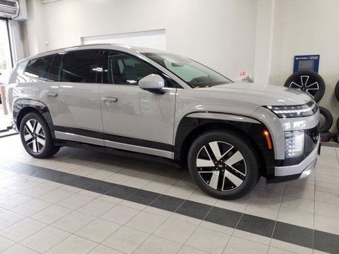 New 2026 Hyundai Ioniq 9 SEL image 1