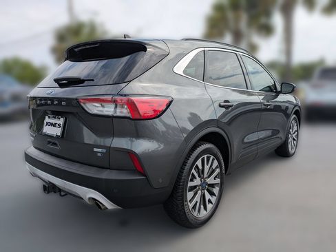 Used 2020 Ford Escape Titanium AWD/4WD image 5