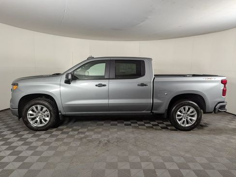 New 2025 Chevrolet Silverado 1500 Custom image 8