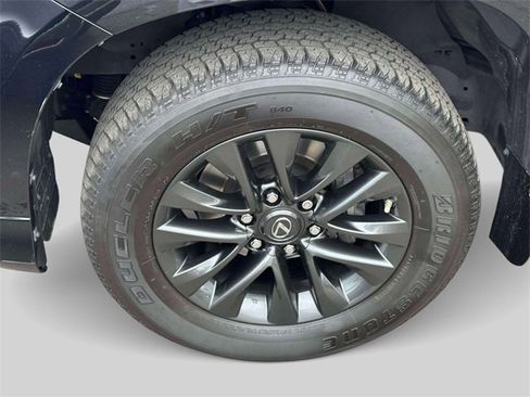 Used 2023 Lexus GX 460 Premium image 7