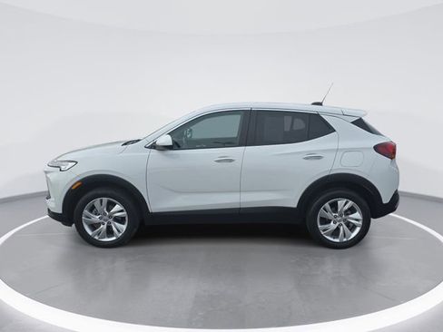 Certified 2024 Buick Encore GX Preferred w/ Comfort Package image 7