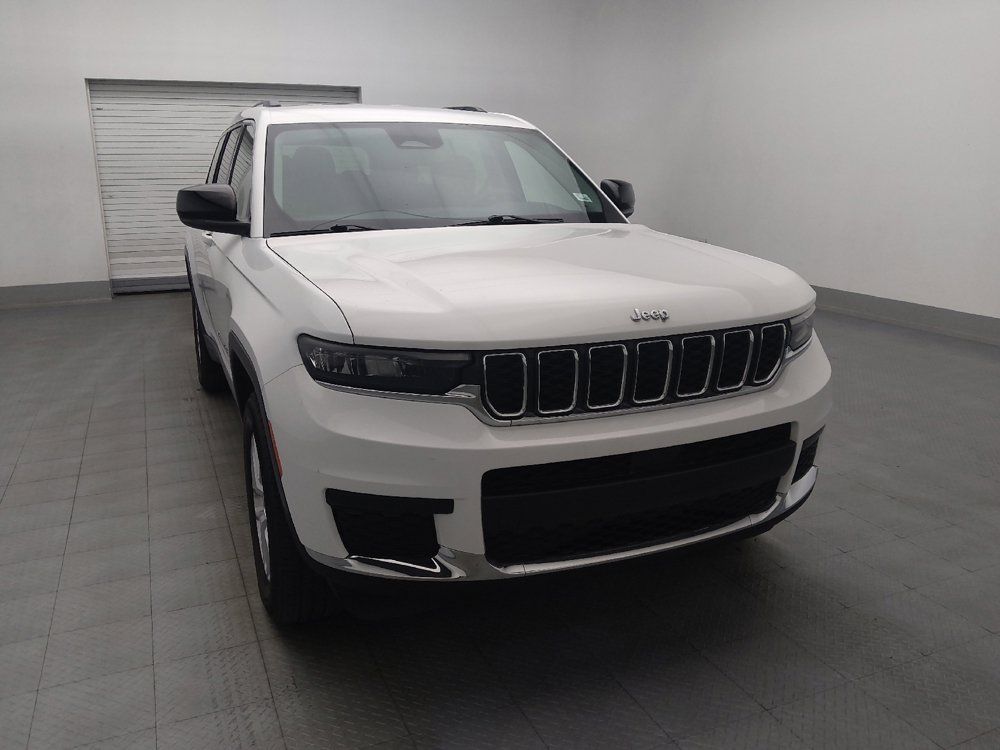 Used 2023 Jeep Grand Cherokee L Laredo RWD image 14