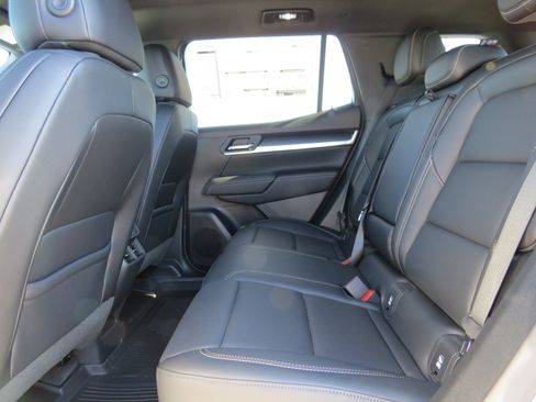 New 2026 GMC Terrain Elevation w/ Elevation Premium Package image 16