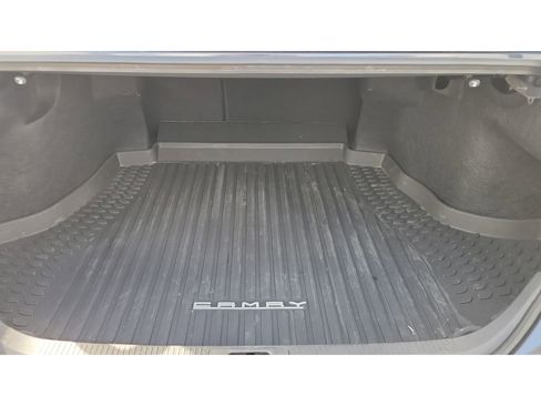 Used 2025 Toyota Camry LE w/ Convenience Package image 20