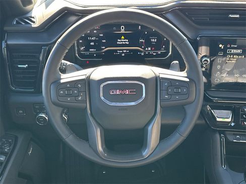 Used 2025 GMC Sierra 1500 AT4 w/ AT4 Premium Package image 25