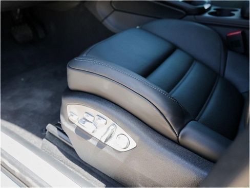 New 2025 Porsche Macan S image 14