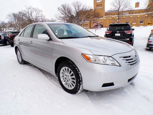 Used 2008 Toyota Camry LE image 5