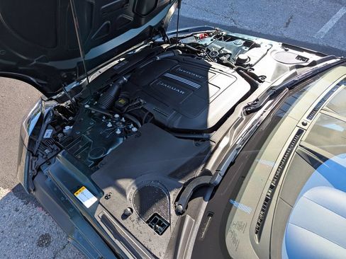 Used 2019 Jaguar F-TYPE Convertible RWD image 43