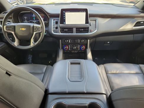 Used 2024 Chevrolet Suburban LT AWD/4WD image 20