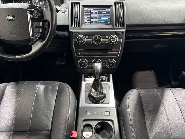 Used 2015 Land Rover LR2 AWD/4WD image 19