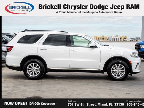 Used 2022 Dodge Durango SXT image 4