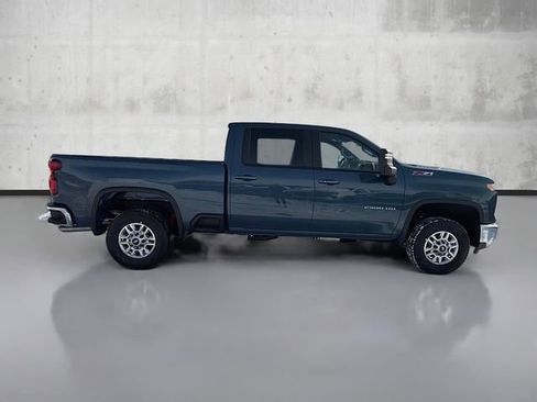 New 2026 Chevrolet Silverado 2500 LT w/ Convenience Package image 4