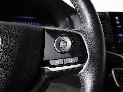 Used 2021 Honda Pilot Touring image 35
