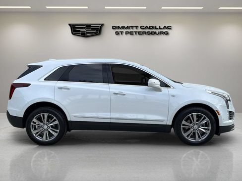 Used 2024 Cadillac XT5 Premium Luxury w/ Technology Package FWD image 6