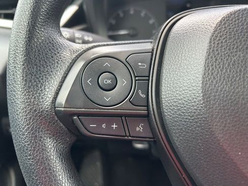 Used 2024 Toyota Corolla LE FWD image 19