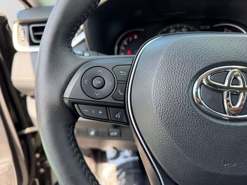 Used 2023 Toyota RAV4 XLE Premium AWD/4WD image 20