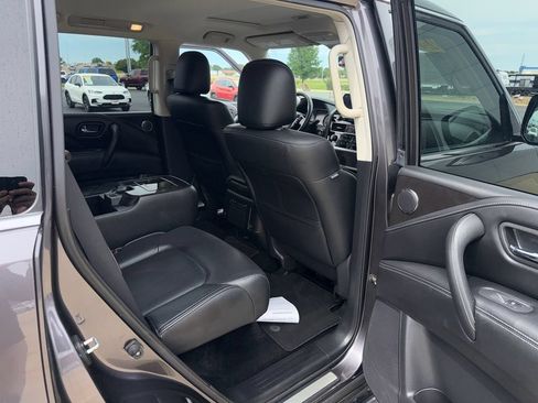 Used 2024 INFINITI QX80 Luxe AWD/4WD image 16