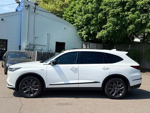 Used 2022 Acura MDX A-Spec AWD/4WD image 3