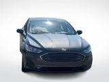 Used 2019 Ford Fusion SE image 4