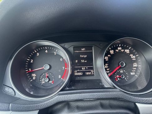 Used 2016 Volkswagen Passat 1.8T S FWD image 26