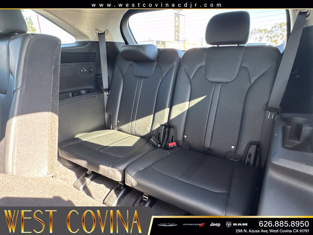 Used 2024 Kia Sorento S FWD image 35