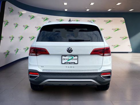 Used 2022 Volkswagen Taos SE image 7