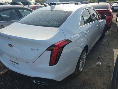 Used 2021 Cadillac CT4 Luxury w/ Sun And Sound Package RWD image 3