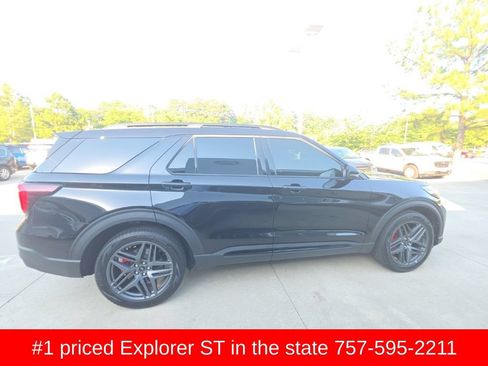 Used 2026 Ford Explorer ST w/ Sun And Sound Package AWD/4WD image 5