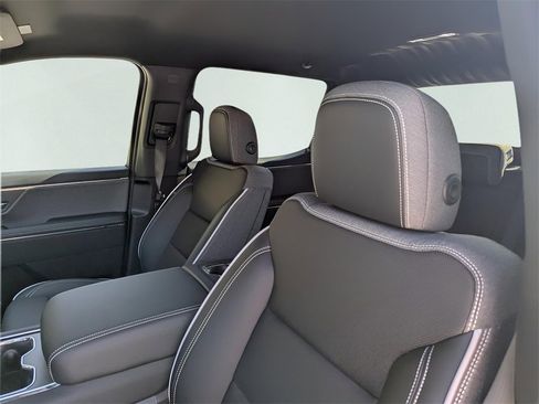 New 2026 GMC Sierra EV Elevation image 6