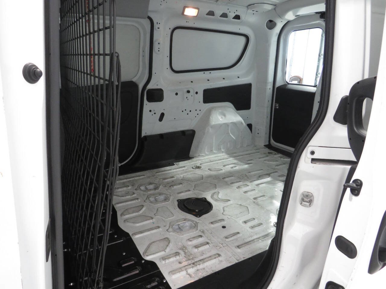 Used 2022 RAM ProMaster City Tradesman w/ Window Group 04 FWD image 24
