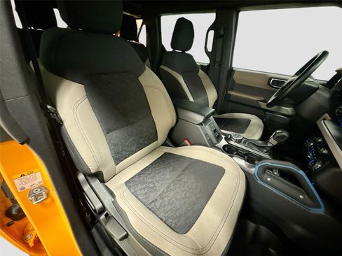 Used 2022 Ford Bronco Wildtrak image 27
