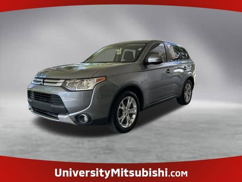 Used 2015 Mitsubishi Outlander SE FWD image 1