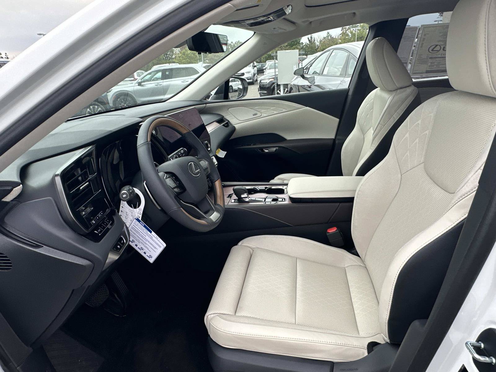 New 2026 Lexus RX 350h w/ Convenience Package AWD/4WD image 11