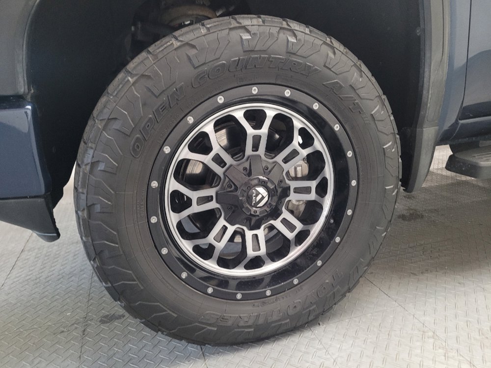 Used 2019 GMC Sierra 1500 AT4 w/ AT4 Premium Package AWD/4WD image 31