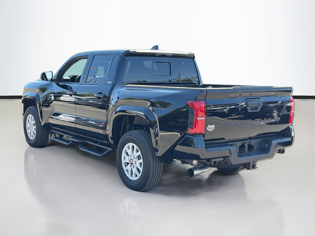 Used 2025 Toyota Tacoma SR5 RWD image 8