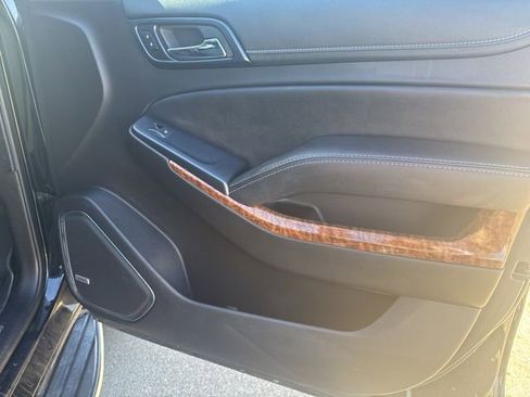 Used 2015 Chevrolet Tahoe LTZ image 5