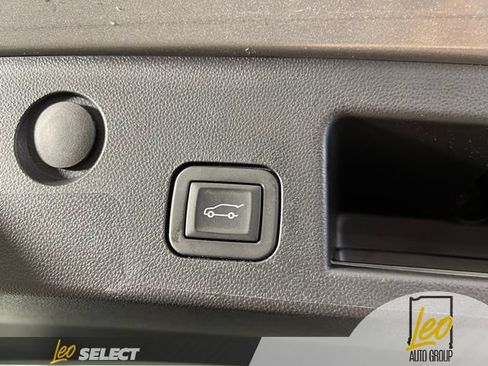 Used 2026 Chevrolet Equinox LT w/ Convenience Package II FWD image 17