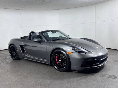 Certified 2024 Porsche 718 Boxster GTS RWD image 9