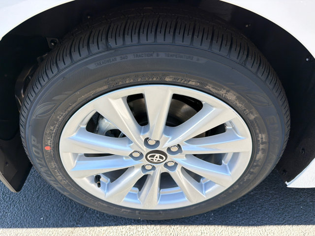 New 2027 Toyota Corolla LE w/ LE Premium Package FWD image 17