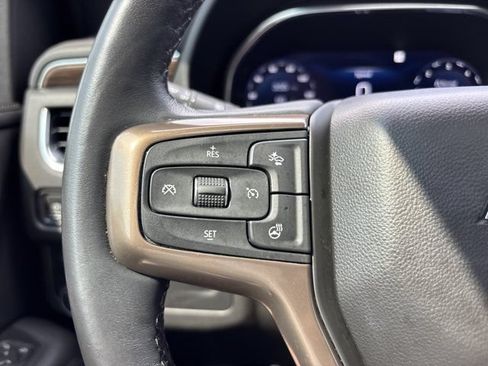 Used 2022 Chevrolet Tahoe High Country w/ Premium Package 2 AWD/4WD image 33