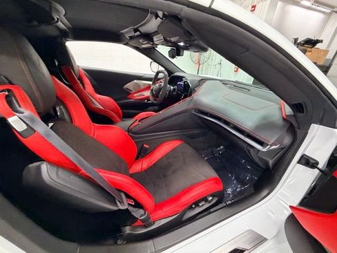 Certified 2024 Chevrolet Corvette Stingray 2D Coupe image 31