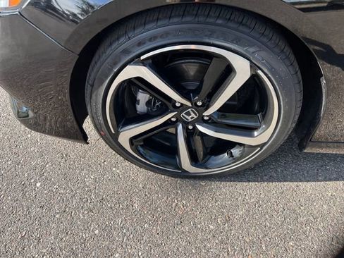 Certified 2022 Honda Accord Sport image 10