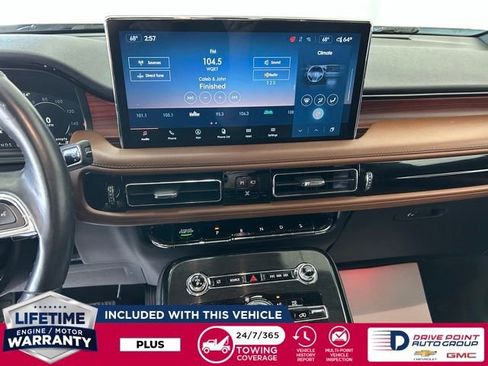 Used 2023 Lincoln Nautilus Reserve w/ Equipment Group 201A AWD/4WD image 18