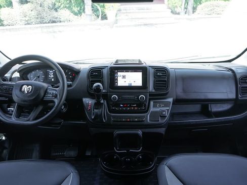 Used 2025 RAM ProMaster 2500 w/ Convenience Group FWD image 27