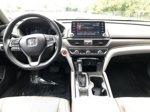 Used 2018 Honda Accord EX-L image 11